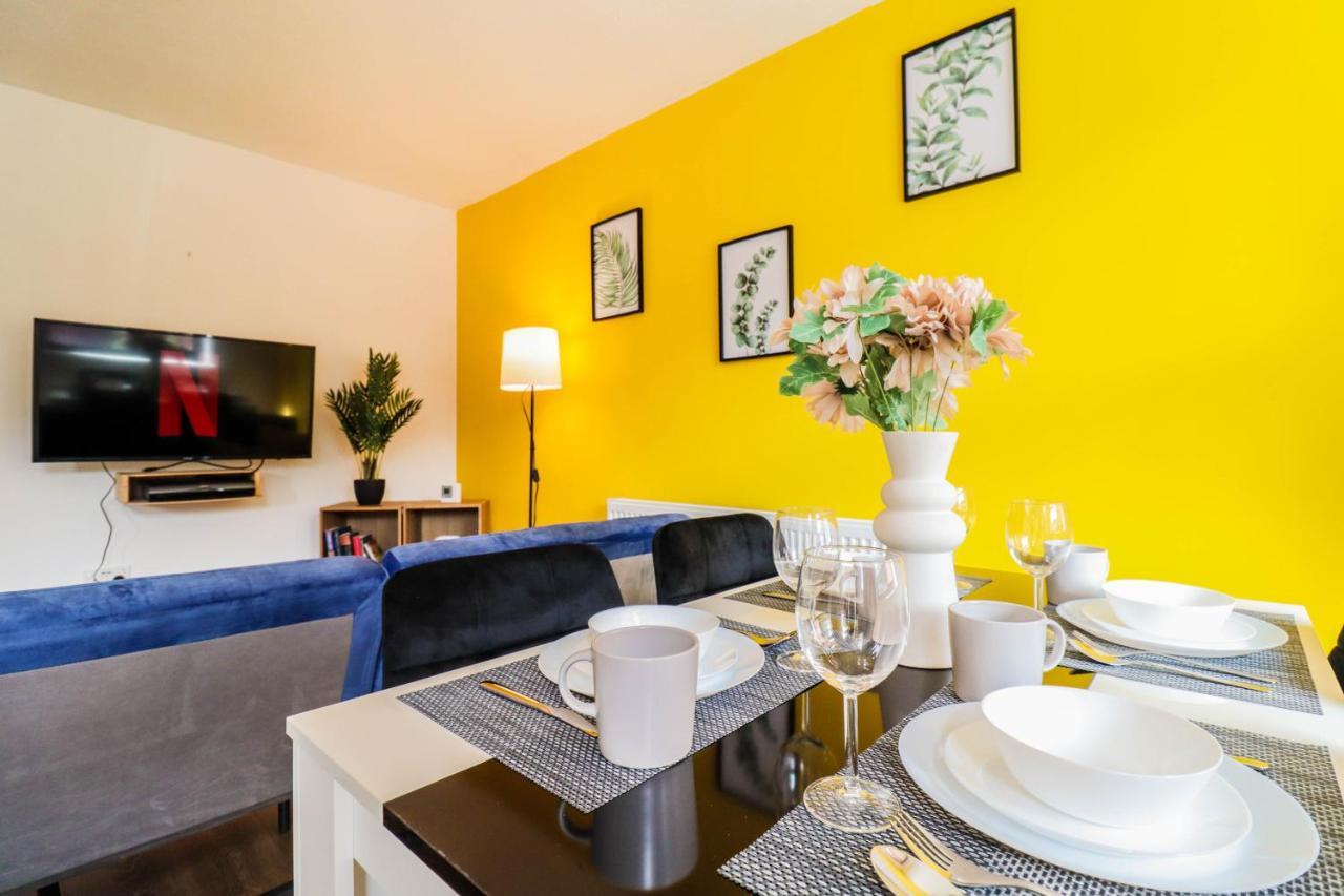 Spacious 1 Bed Flat-Free Parking Hillingdon Exteriör bild